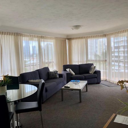 Bougainvillea Gold Coast Holiday Apartments מראה חיצוני תמונה
