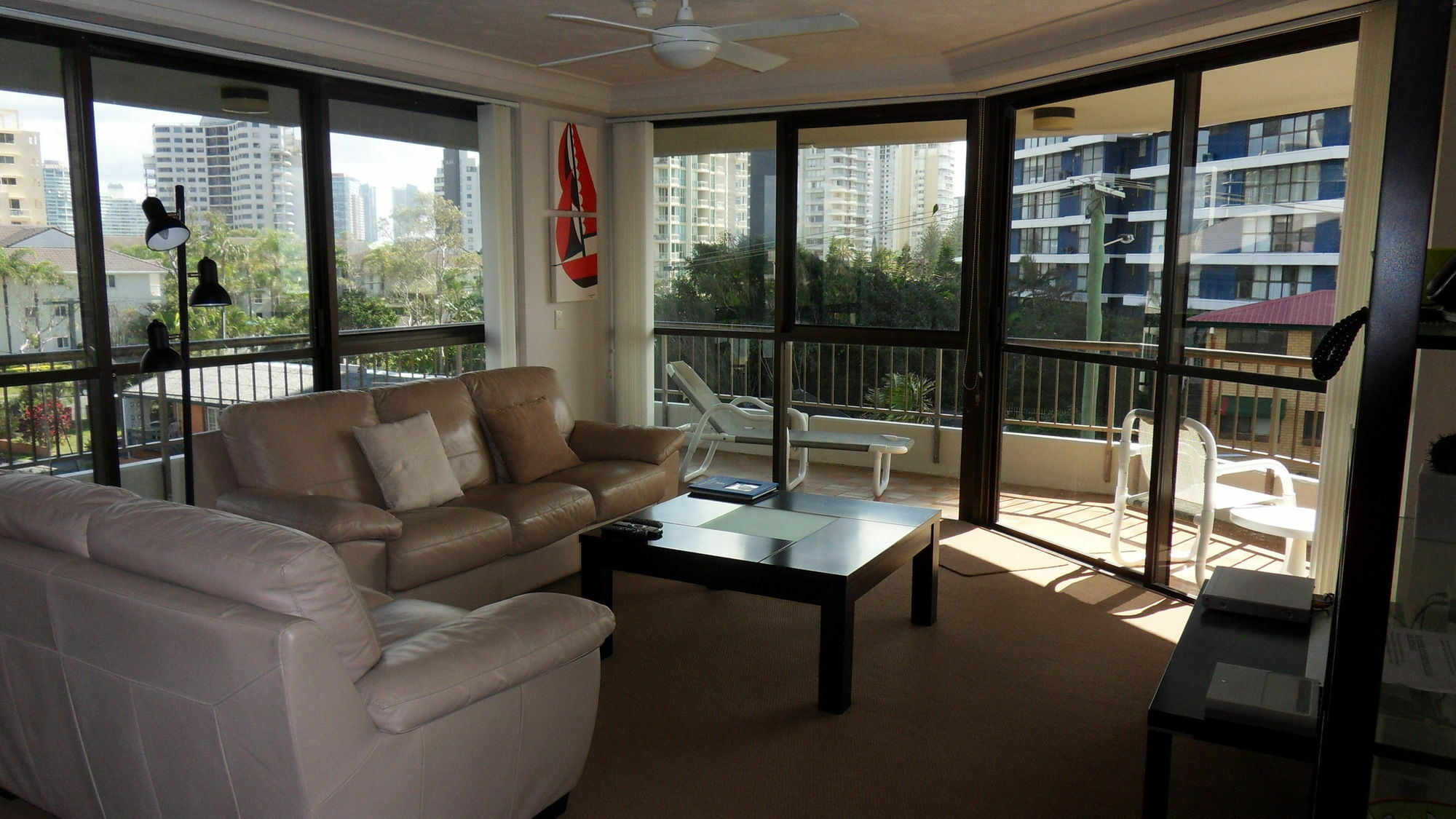 Bougainvillea Gold Coast Holiday Apartments מראה חיצוני תמונה