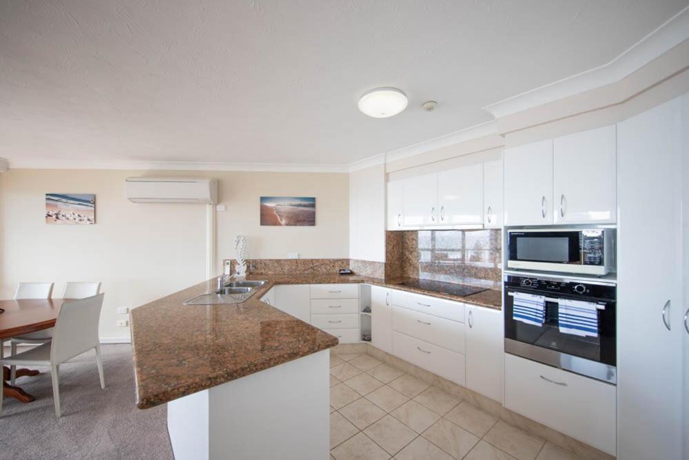 Bougainvillea Gold Coast Holiday Apartments מראה חיצוני תמונה