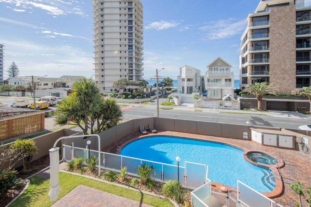 Bougainvillea Gold Coast Holiday Apartments מראה חיצוני תמונה