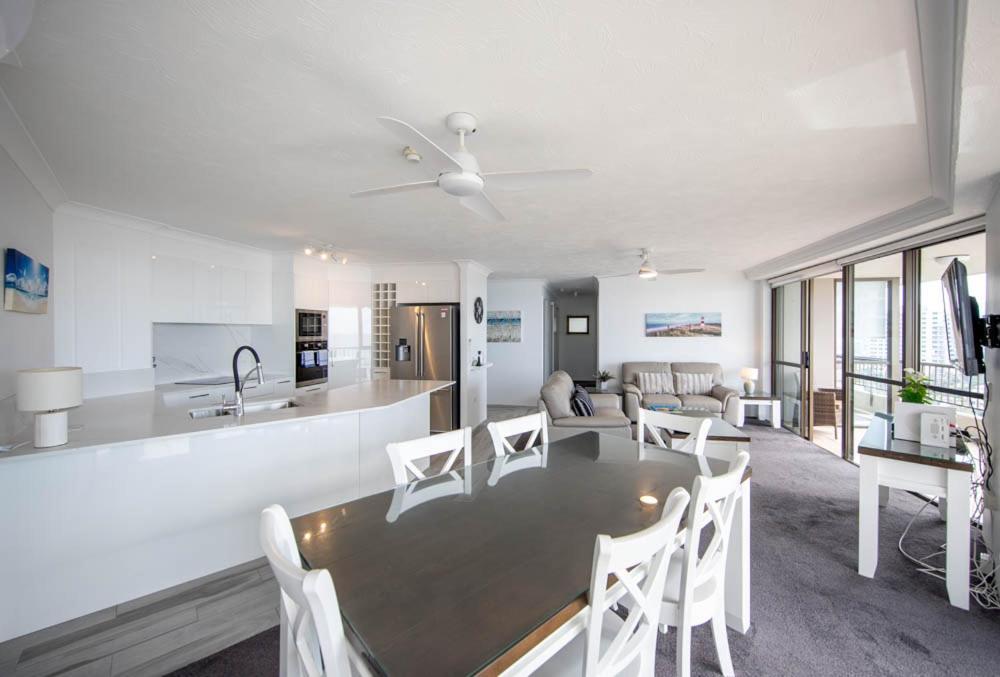 Bougainvillea Gold Coast Holiday Apartments מראה חיצוני תמונה
